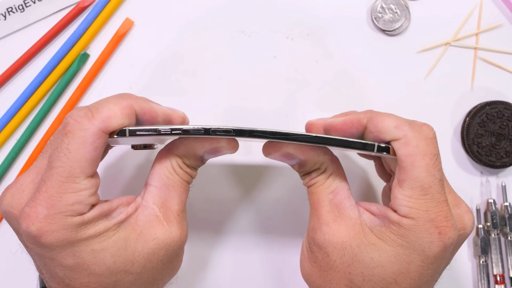 iPhone Air: O Desafio da Durabilidade no Smartphone Mais Fino da Apple