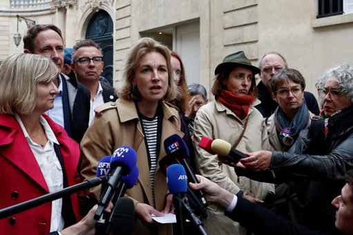 Réforme des retraites : le gouvernement donne des gages à la gauche pour sauver son budget