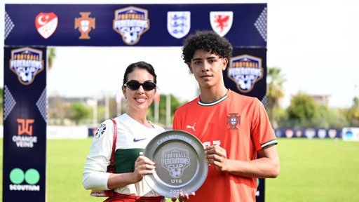 Georgina Rodríguez e Dolores Aveiro Juntas no Apoio a Cristianinho