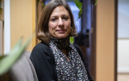 Sindicatos e Ordem dos Médicos Criticam Duramente a Transferência Forçada de Obstetras