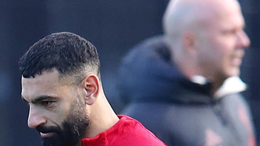 Crise ouverte à Liverpool : Mohamed Salah mis à l'écart après des propos incendiaires