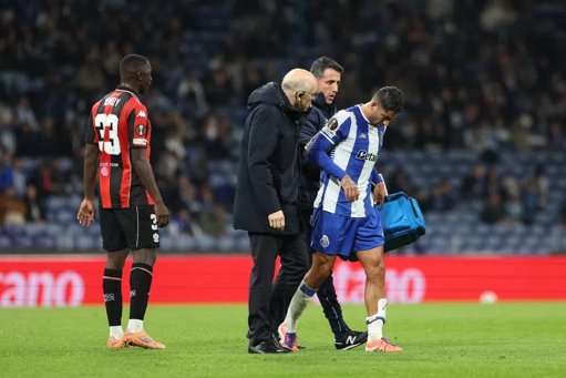 Alan Varela lesiona-se no joelho e torna-se preocupação para o FC Porto