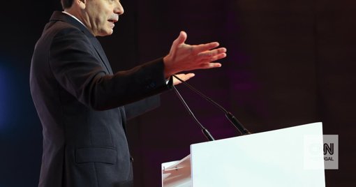 Proposta de reforma laboral do Governo gera contestação e une centrais sindicais em greve geral