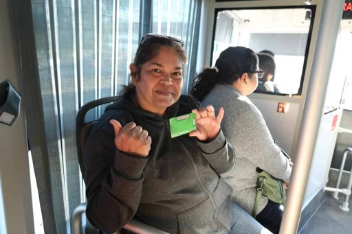 Ciudadanos de Saltillo aprueban el programa de transporte gratuito “Aquí Vamos Gratis”