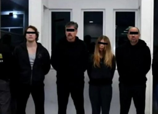 Juez Libera a Esposa e Hijo de “Lord Pádel”; Continuarán Proceso en Libertad