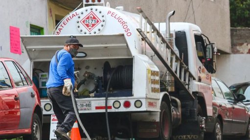 Advierten sobre racionamiento de gas LP en cinco estados del país