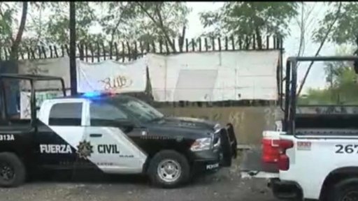 Hallan restos humanos en maletas junto a vías del tren en Monterrey