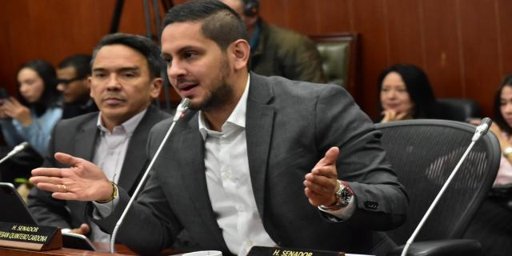 Crisis en el sistema de salud: Clínica Somer suspende servicios a Nueva EPS por millonaria deuda