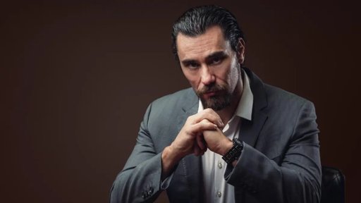 Marcas Chinas de Lujo Afrontan Aranceles con Estrategias de Precios Competitivos