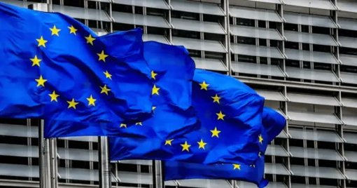 UE Multa a Marcas de Lujo por Prácticas Anticompetitivas