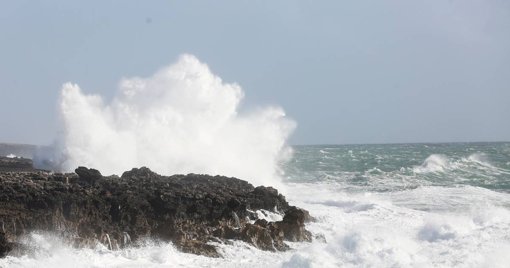 IPMA Emite Aviso Laranja para Seis Distritos Devido a Forte Agitação Marítima