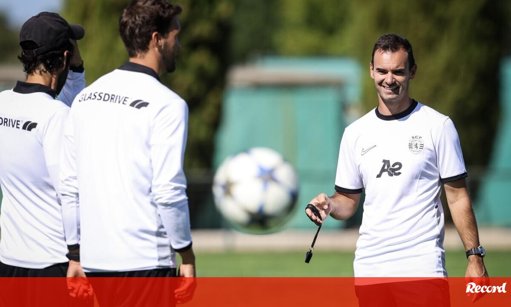 Duelo de topo na Segunda Liga: líder Sporting B prepara-se para receber o Marítimo