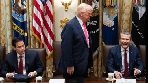 Controversia por Ataques a 'Narcolanchas' en el Caribe Genera Debate Legal y Político