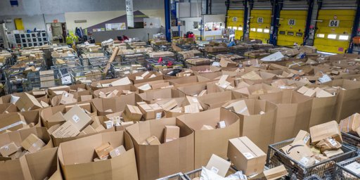 Une nouvelle taxe sur les petits colis pour protéger le commerce local face aux géants du e-commerce