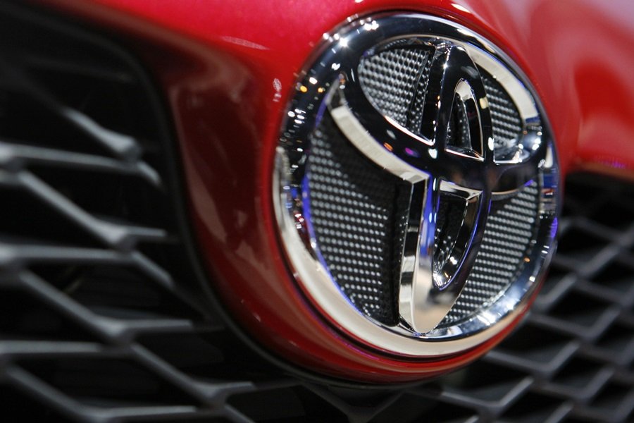 Ações de fabricantes de automóveis europeus disparam com esperança de acordo tarifário