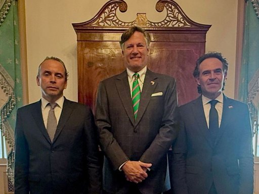 Alcaldes Colombianos Viajan a Washington ante Temor de Descertificación Antidrogas por Tensión Trump-Petro