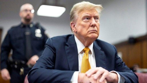 Un juez federal bloquea temporalmente el intento de Trump de destituir a la gobernadora de la Fed, Lisa Cook