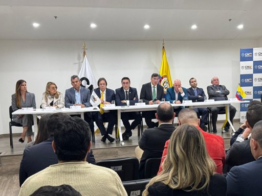Se posesiona la comisión técnica que vigilará la controvertida ley de encuestas
