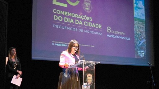 Reguengos de Monsaraz celebra 21 anos como cidade com homenagens e concerto