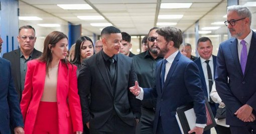 Daddy Yankee Emprende Batalla Legal Contra Raphy Pina y su Exesposa por Fraude