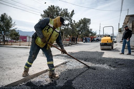 Programa de bacheo en Saltillo repara más de 53,000 baches y mejora infraestructura urbana