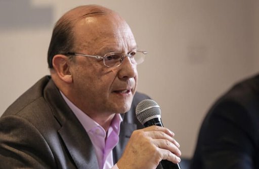 Gobierno considera recortar $10 billones a la reforma tributaria ante fuerte oposición política