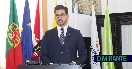 Entroncamento Celebra 80 Anos com Homenagem ao Serviço Público