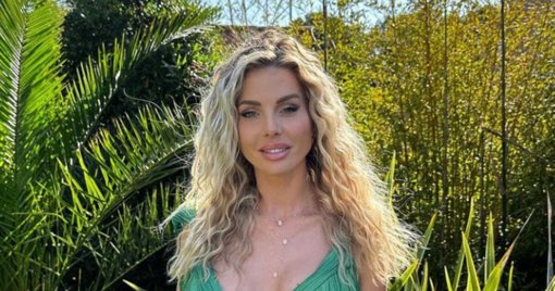 Divorce de Jessica Thivenin et Thibault Garcia : la guerre des versions sur les réseaux sociaux