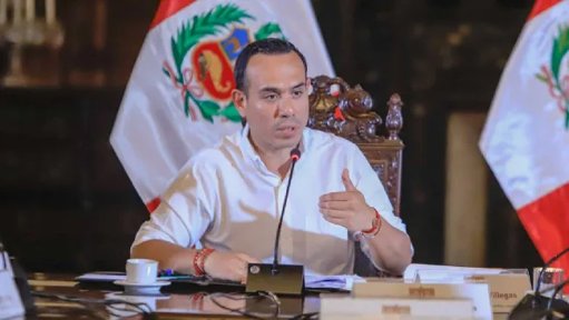 Presidente de Perú amenaza con irrumpir en la Embajada de México para detener a ex primera ministra