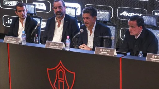 Grupo Orlegi desmiente negociaciones con dueños de McLaren por la venta de Atlas