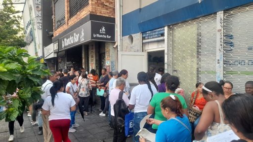 Salarios impagos revelan una profunda crisis de precariedad laboral en el sector salud