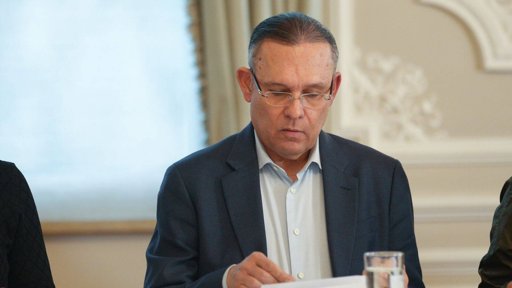 Disputa por la candidatura presidencial agita al Partido Conservador