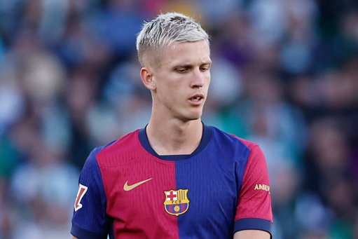 Dani Olmo lesiona-se ao serviço da Espanha e é dúvida no Barcelona para o 'El Clásico'