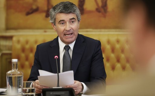 Revisão das Leis de Estrangeiros e Nacionalidade Marca Início das Negociações Políticas