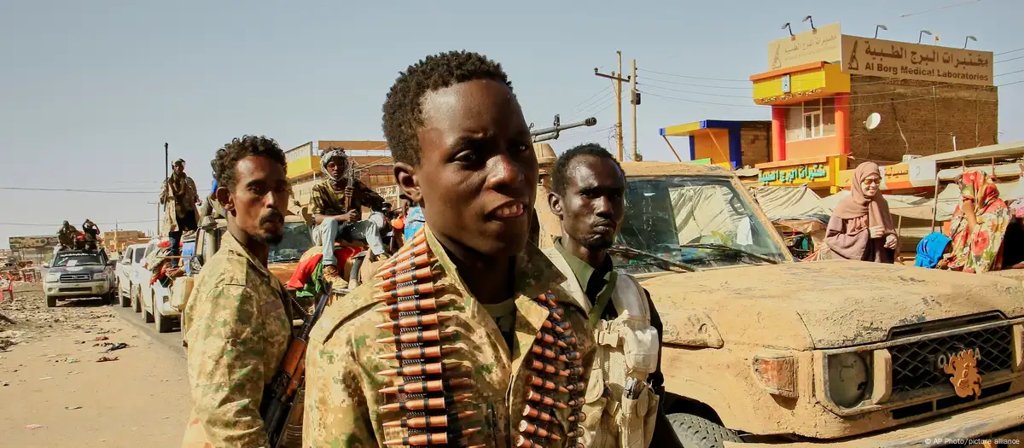 Mercenarios colombianos mueren en Sudán tras derribo de avión emiratí