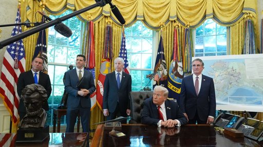 Envio de Tropas para Cidades Democratas e Ameaça da Lei da Insurreição