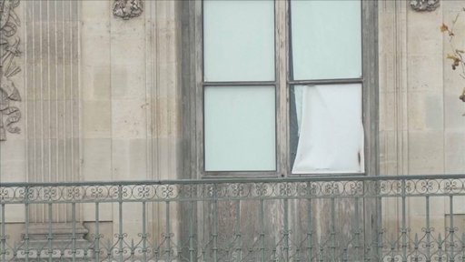 Casse du Louvre : une faille de sécurité connue depuis 2018 au cœur de l'enquête