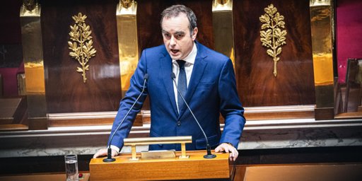 Le gouvernement Lecornu survit à la censure mais suspend la réforme des retraites