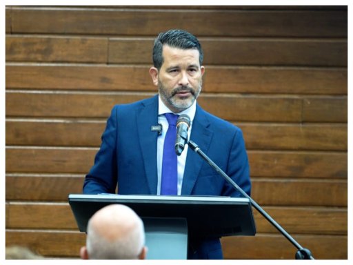 Relevo en la cúpula de la DIAN: Luis Eduardo Llinás deja la dirección