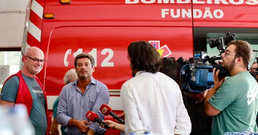 Chega Capitaliza Crise dos Incêndios e Reforça Papel de Principal Oposição