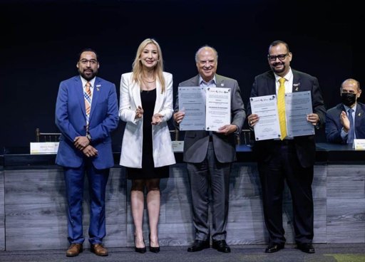 Universidad de Monterrey recibe máxima distinción nacional por promoción de la salud