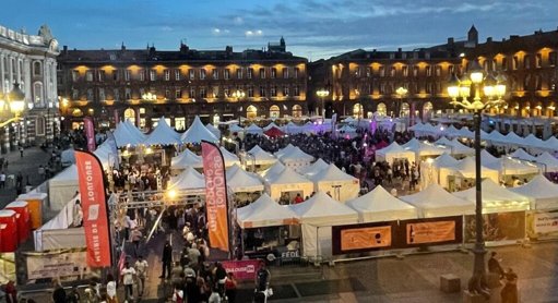 La Fête des Vendanges anime la place du Capitole