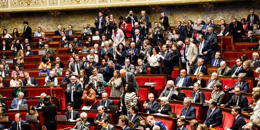 Suspension de la réforme des retraites : l'Assemblée nationale adopte une mesure politique majeure