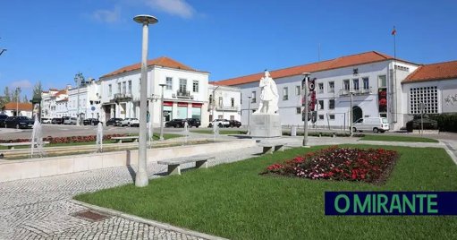 Municípios definem políticas fiscais para 2026 com estratégias divergentes