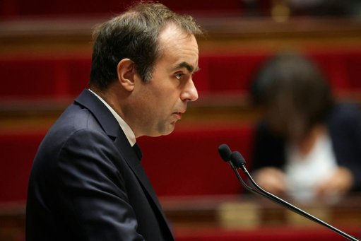 Budget de la Sécu : le gouvernement Lecornu face au risque d'impasse, la menace du 49.3 resurgit