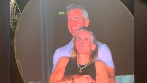 El escándalo de la 'Kiss Cam' de Coldplay: Kristin Cabot solicita el divorcio tras video viral
