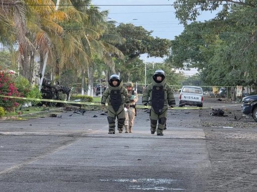 Atentado con coche bomba en Coahuayana deja seis muertos y evidencia escalada de violencia