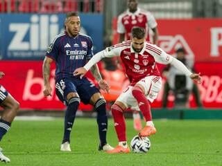 Débuts fracassants pour Endrick, buteur décisif avec l'Olympique Lyonnais