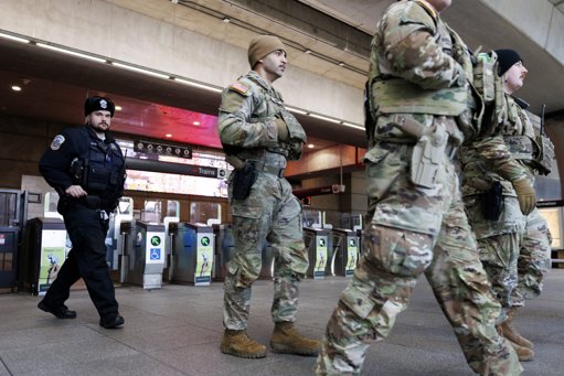 Trump retira la Guardia Nacional de Chicago, Los Ángeles y Portland tras reveses legales