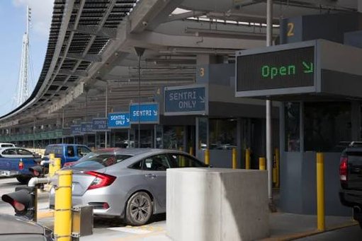 Hombre asesina a su pareja en EE. UU. y cruza la frontera a Tijuana con el cadáver en su vehículo